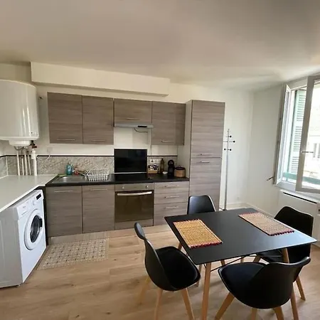 Avec Terrasse, Parking Gratuit Daire Périgueux